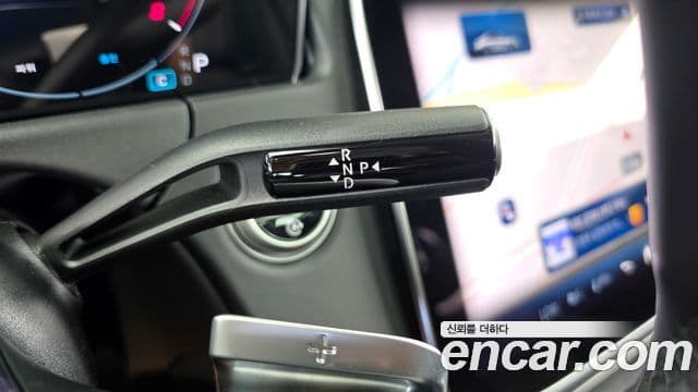 Mercedes-Benz E-Class 2025 — ფოტო 9/20