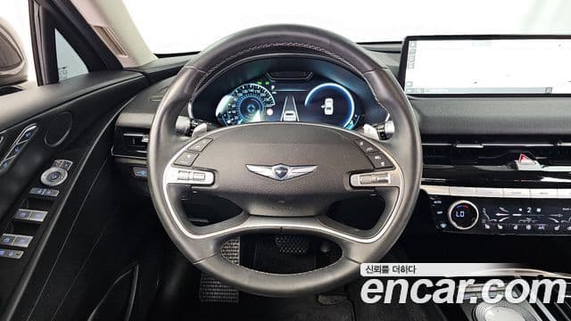 Genesis Electrified G80 2022 — фото 13 из 20
