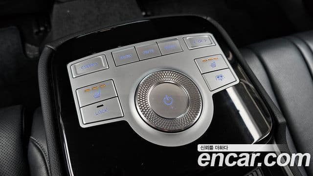 Genesis Electrified G80 2022 — фото 19 из 20