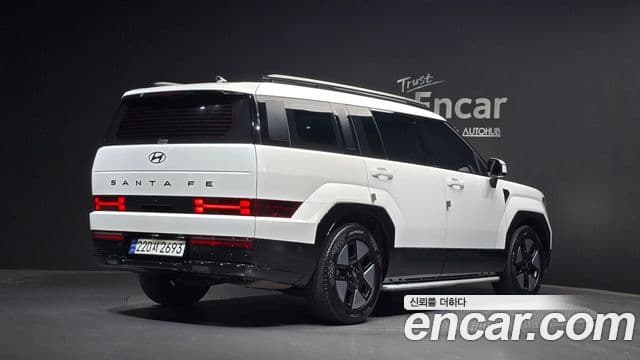 Hyundai Santa Fe 2024 — ფოტო 2/20