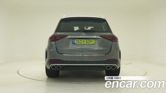 Mercedes-Benz GLE-Class 2025 — Photo 1/18
