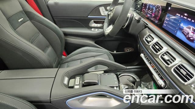 Mercedes-Benz GLE-Class 2025 — Photo 15/18