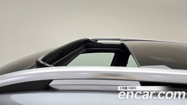 Mercedes-Benz GLE-Class 2025 — Photo 12/18