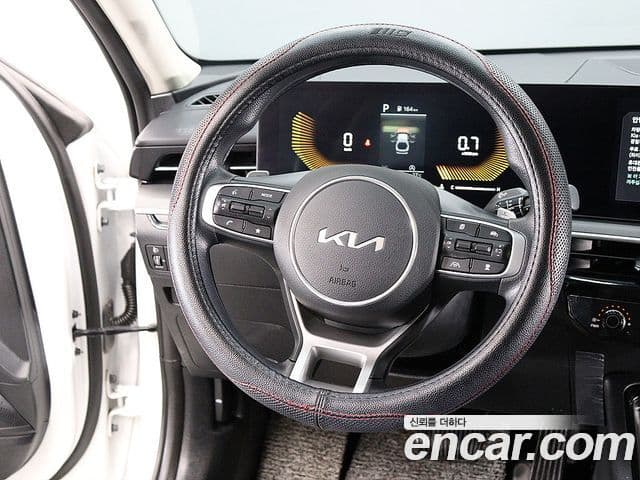 Kia K5 2024 — Şəkil 11/20