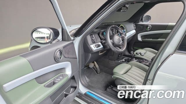 Mini Cooper Countryman 2022 — ფოტო 13/20