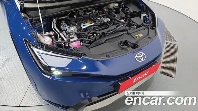 Toyota Prius 2024 — Şəkil 6/20