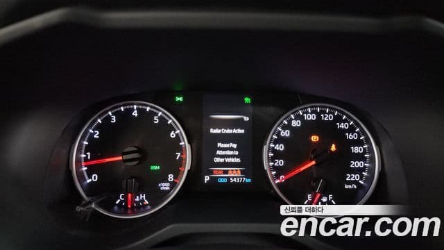 Toyota RAV4 2019 — Şəkil 6/20