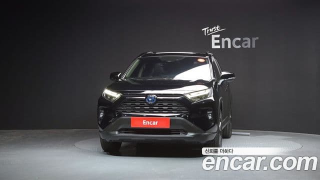 Toyota RAV4 2024 — Şəkil 3/20