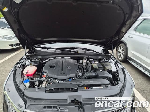 Kia K5 2022 — ფოტო 5/18