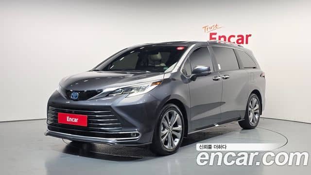 Toyota Sienna, 2025
