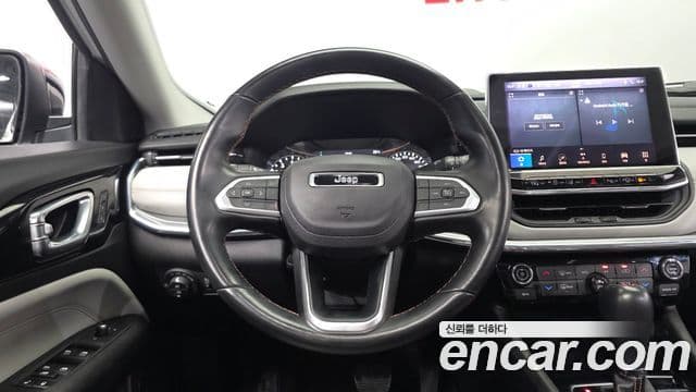 Jeep Compass 2022 — фото 14 из 20