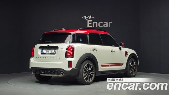 Mini Cooper S Countryman 2023 — ფოტო 2/20