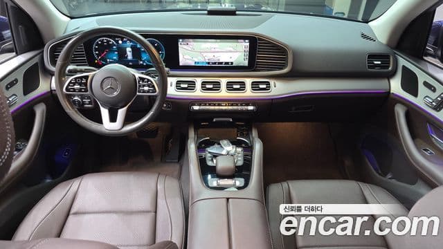 Mercedes-Benz GLE-Class 2020 — ფოტო 7/20