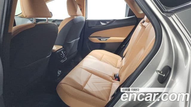 Lexus NX350h 2024 — фото 20 из 20