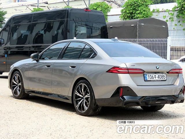 BMW 5 Series 2025 — ფოტო 3/20
