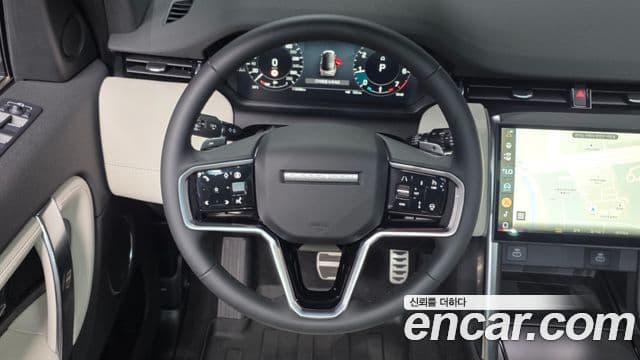 Land Rover Discovery Sport 2025 — фото 13 из 20