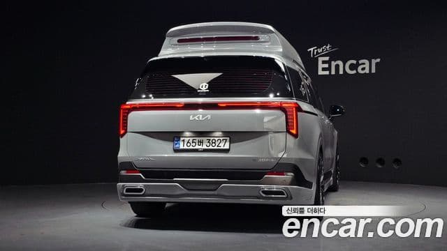 Kia Carnival 2024 — Şəkil 4/20