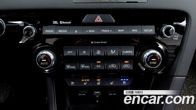 Kia Sportage The Bold 2020 — ფოტო 15/18