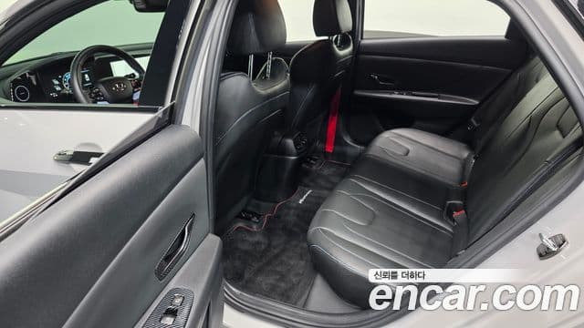 Hyundai Avante 2022 — фото 12 из 20