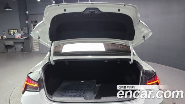 Hyundai Avante 2021 — фото 20 из 20
