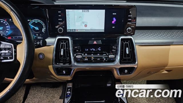 Kia Sorento 2023 — фото 14 из 20