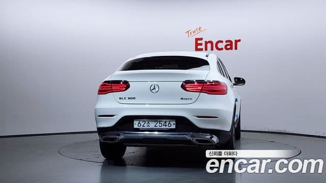 Mercedes-Benz GLC-Class 2019 — фото 4 из 20