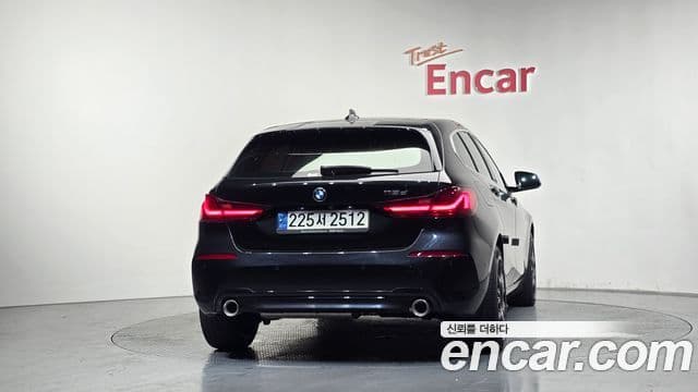 BMW 1 Series 2021 — Şəkil 4/20