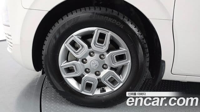 Hyundai Staria 2021 — Şəkil 5/20