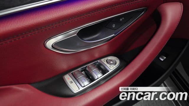 Mercedes-Benz CLS-Class 2022 — Photo 14/33