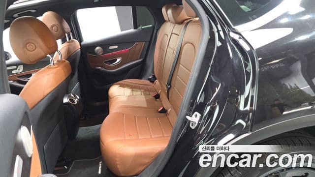 Mercedes-Benz GLC-Class 2021 — фото 12 из 20