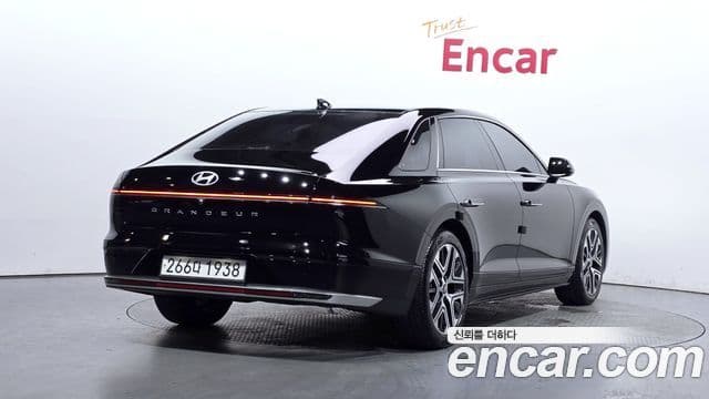 Hyundai Grandeur 2023 — Фото 2/20