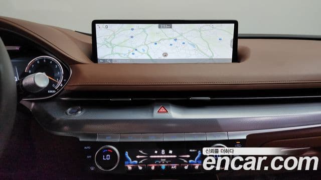 Genesis Electrified G80 2021 — фото 13 из 20