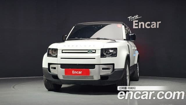 Land Rover Defender 2020 — Фото 3/20