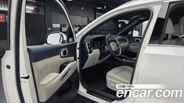 Kia Sorento 2022 — фото 10 из 20