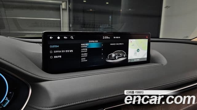 Genesis Electrified G80 2022 — фото 17 из 20