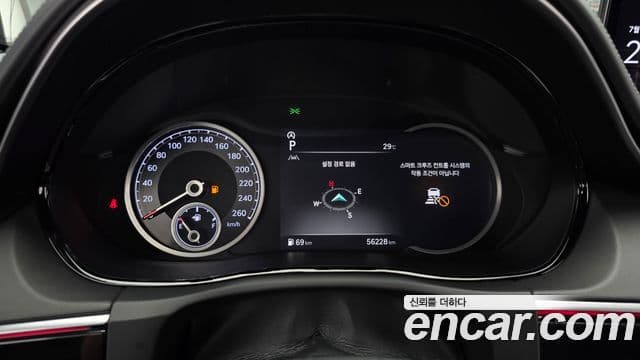 Genesis GV70 2021 — фото 8 из 20