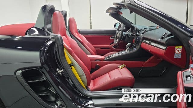 Porsche 718 Boxster 2019 — ფოტო 22/30