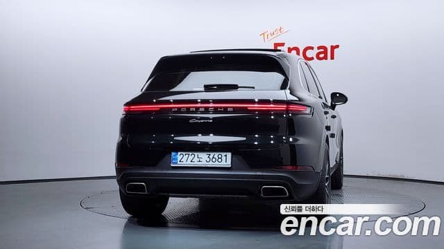 Porsche Cayenne 2025 — фото 4 из 20