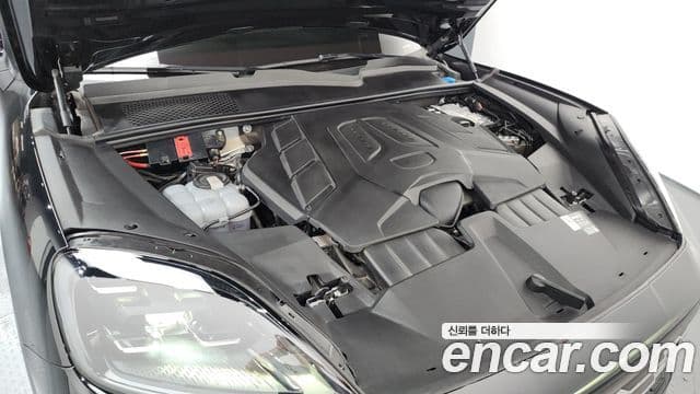 Porsche Cayenne 2025 — фото 6 из 20