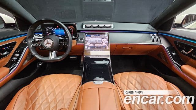 Mercedes-Benz S-Class 2022 — Photo 14/32