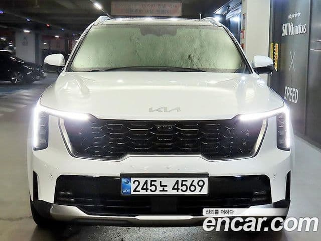 Kia Sorento 2024 — фото 1 из 20