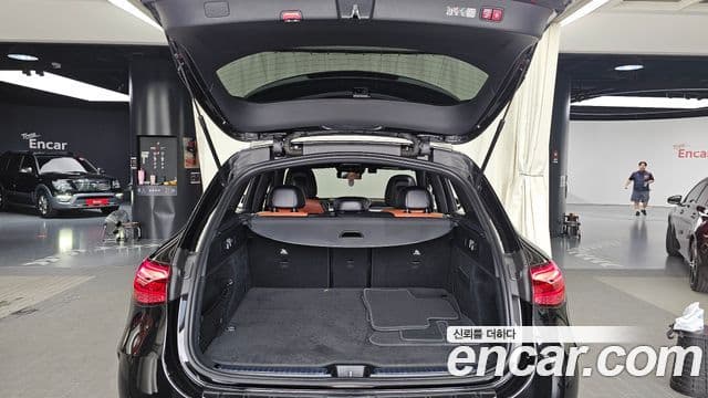 Mercedes-Benz GLC-Class 2024 — ფოტო 20/20