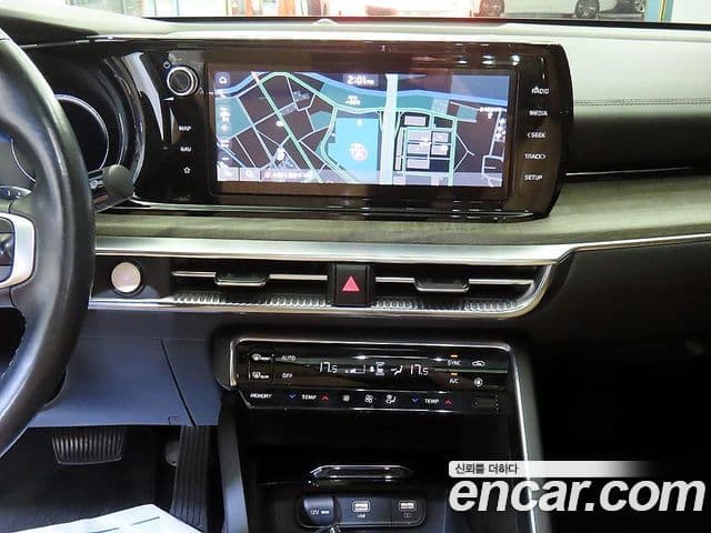 Kia K5 2022 — фото 11 из 20