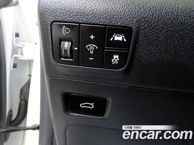 Kia K5 2022 — фото 14 из 20