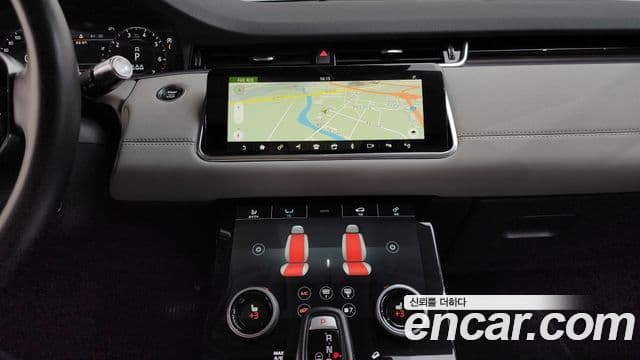 Land Rover Range Rover Evoque 2019 — ფოტო 13/20