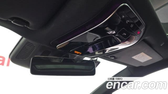 Mercedes-Benz EQE 2023 — ფოტო 30/33