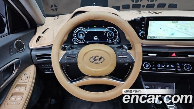 Hyundai Sonata 2019 — Фото 13/20