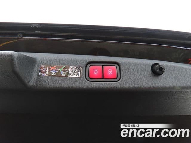 Mercedes-Benz E-Class 2025 — Şəkil 18/20