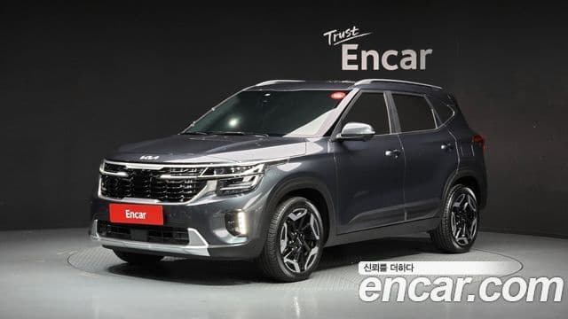 Kia Seltos 2023 — ფოტო 10/20