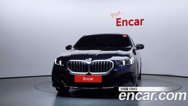 BMW 5 Series 2025 — Şəkil 3/20